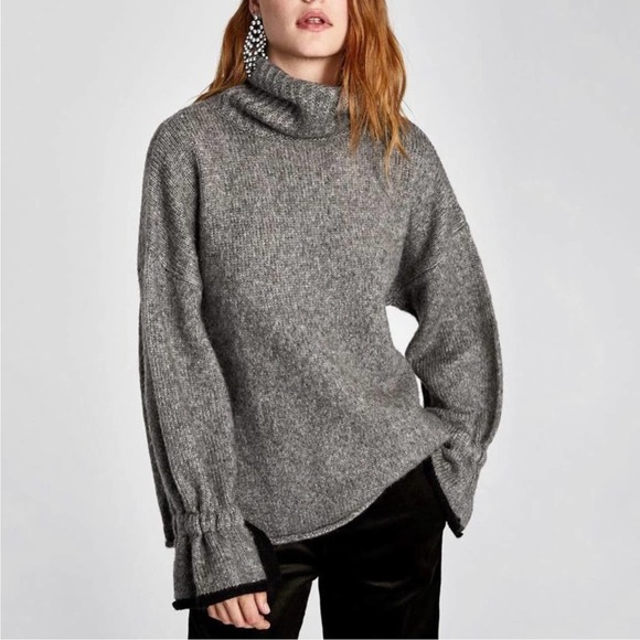 Zara Sweaters - ZARA Chunky Knit Turtle Neck Oversized Boxy Alpaca Sweater with Bow Sleeves